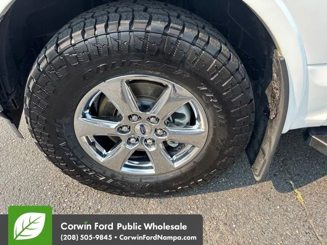 Used 2019 Oxford White Ford  image 9