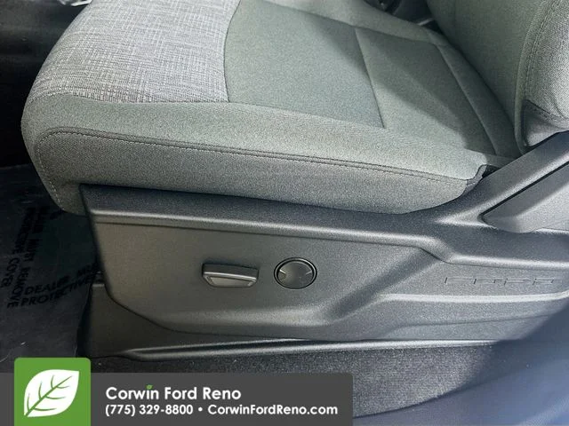 New 2026 Oxford White Ford XLT image 20