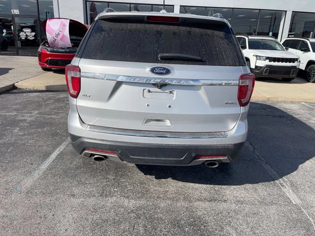 Used 2018 Silver Ford XLT image 7