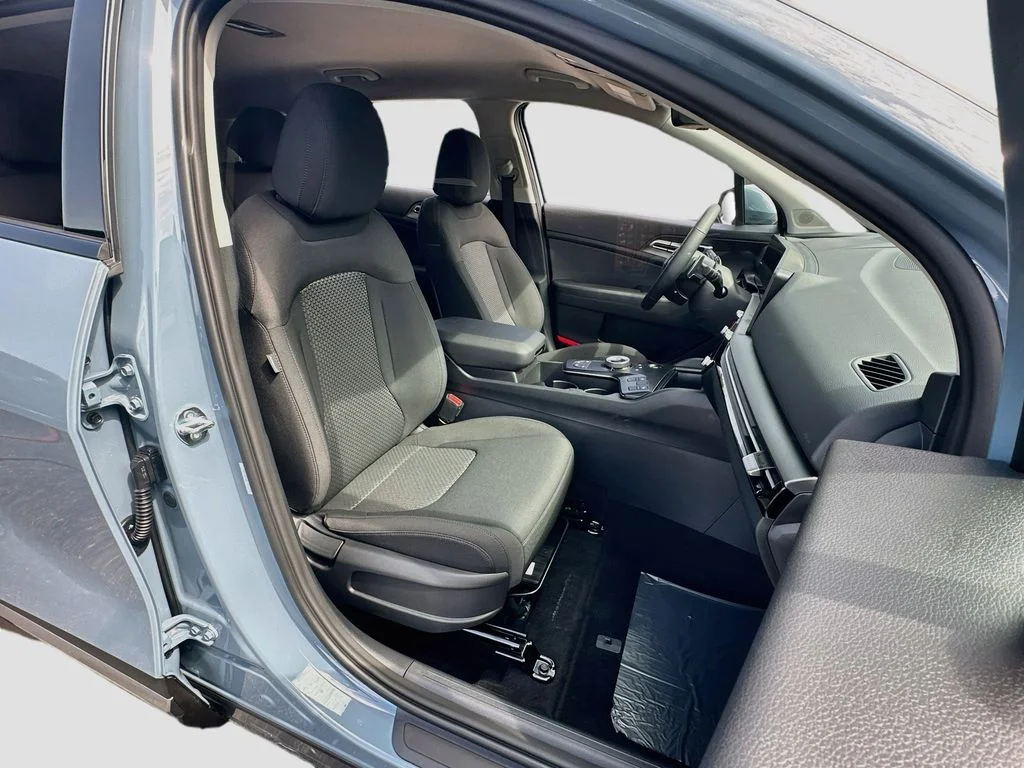 New 2027 Heritage Blue Kia S image 26