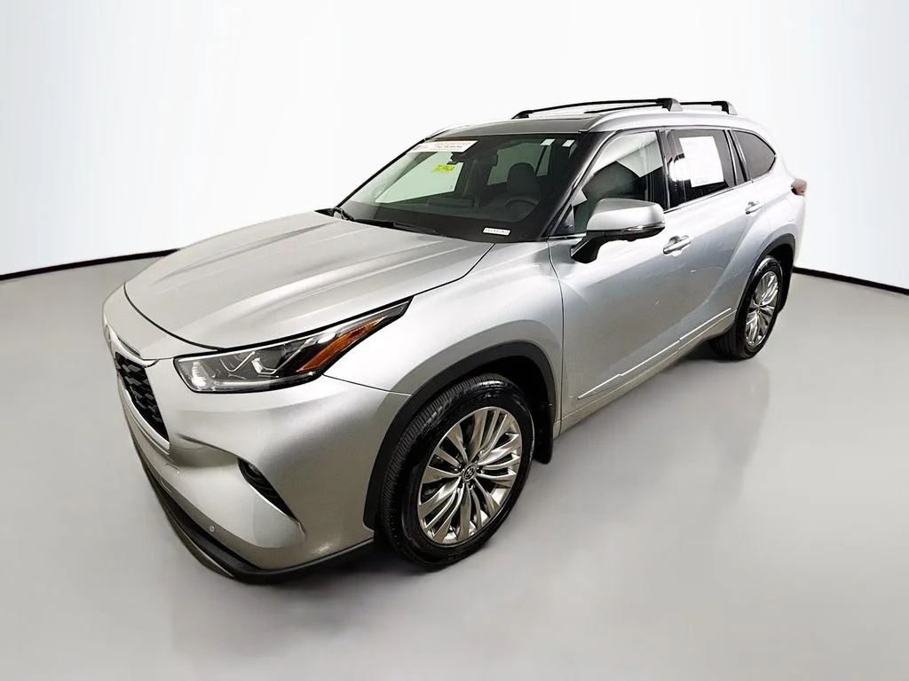 Certified Used 2025 Celestial Silver Metallic Toyota Platinum image 3