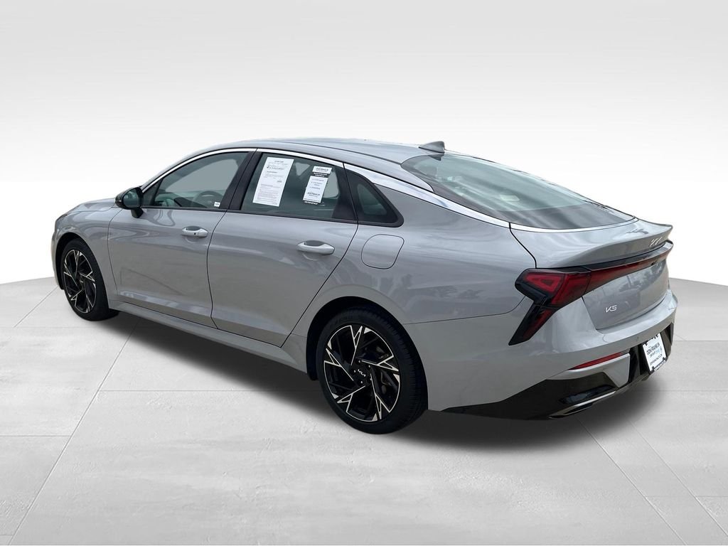 Used 2025 Gray Kia GT-Line image 3