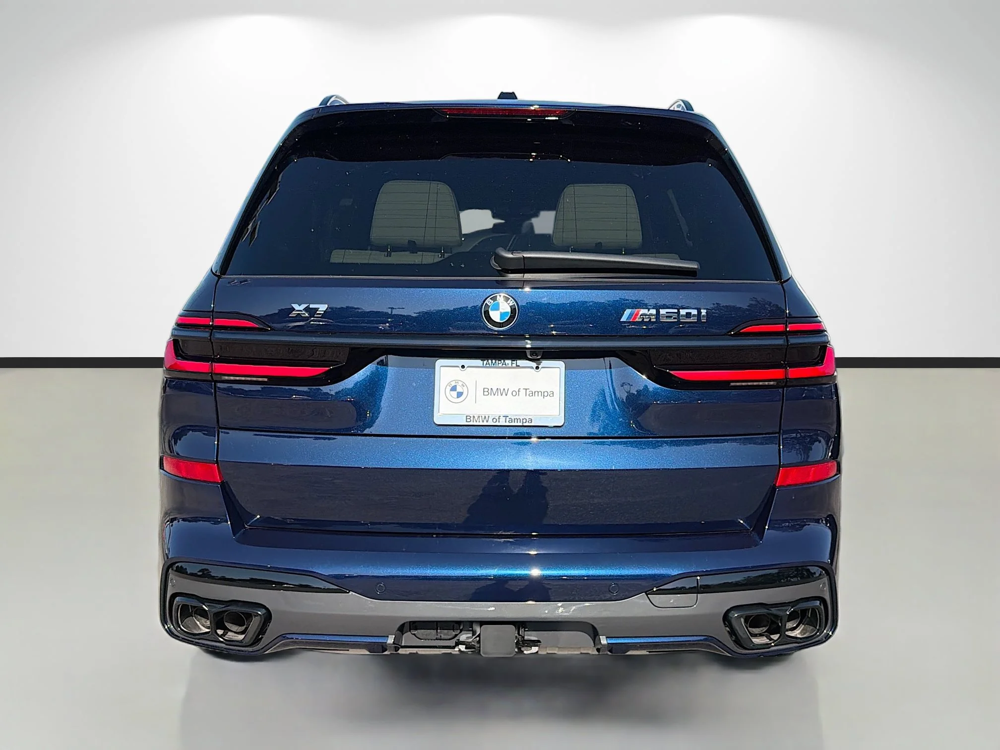 New 2027 Tanzanite Blue II Metallic BMW M60i image 4