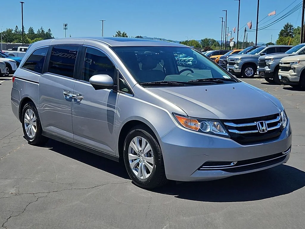 Used 2016 Lunar Silver Metallic Honda EX-L image 8