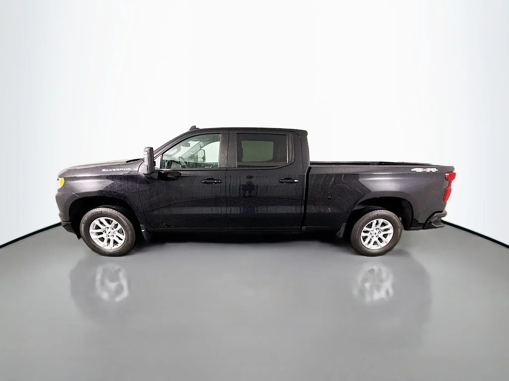 Used 2024 Black Chevrolet RST image 4