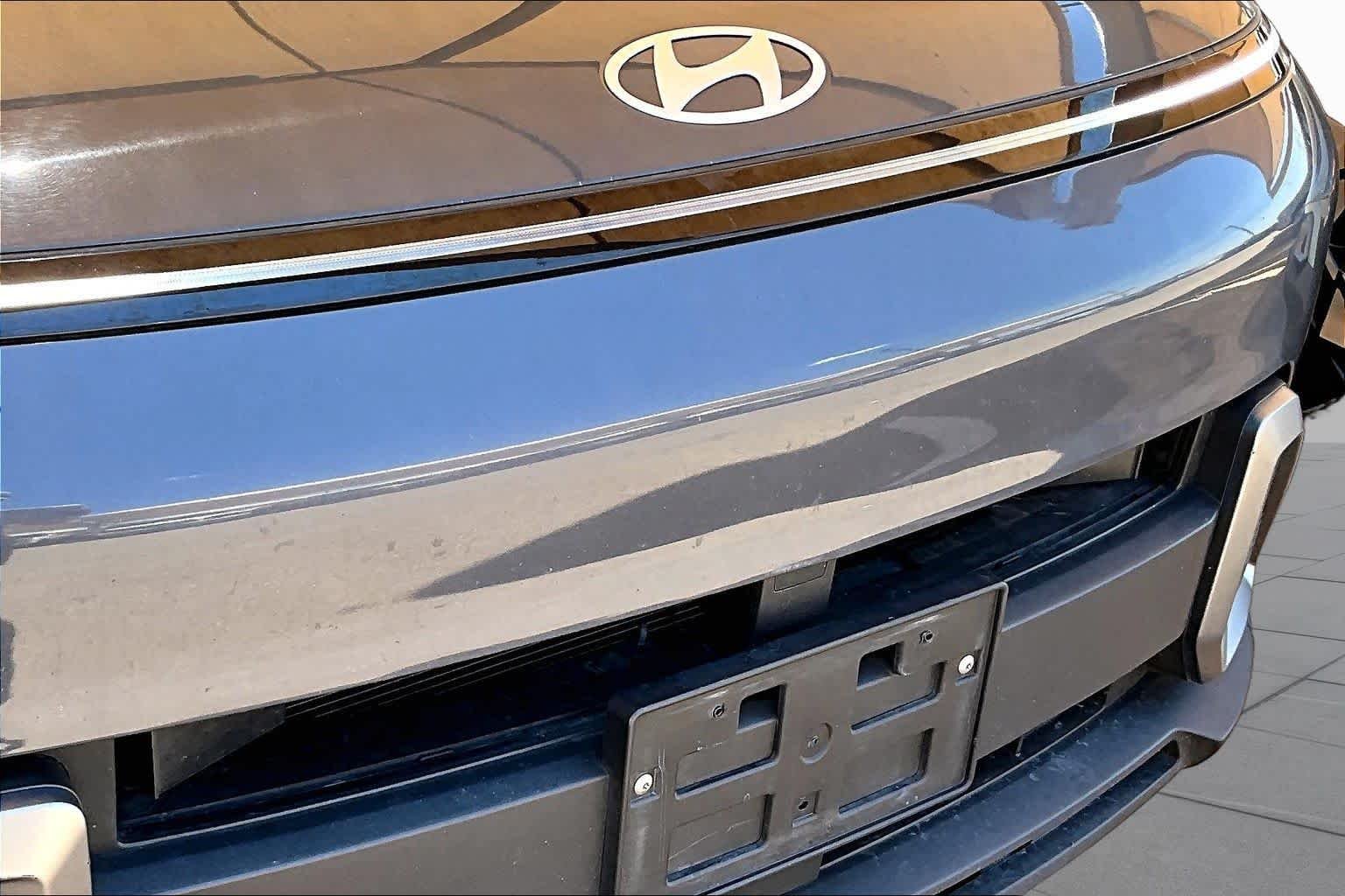 Used 2024 Ecotronic Gray Pearl Hyundai SEL image 30