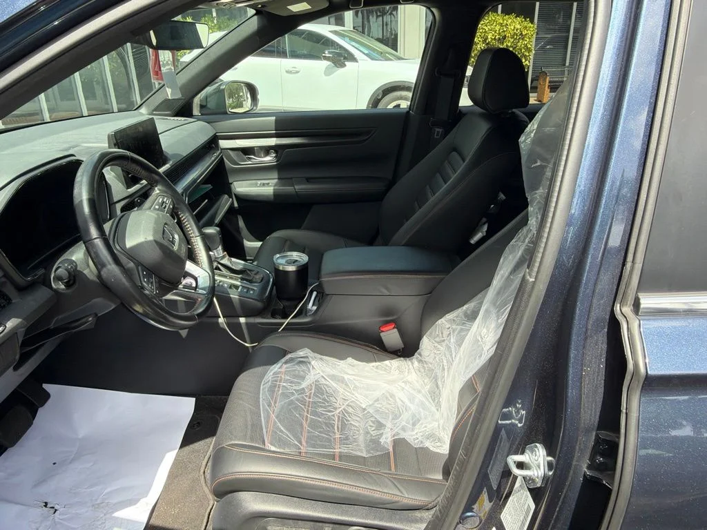 Certified Used 2025 Canyon River Blue Metallic Honda Sport-L image 2