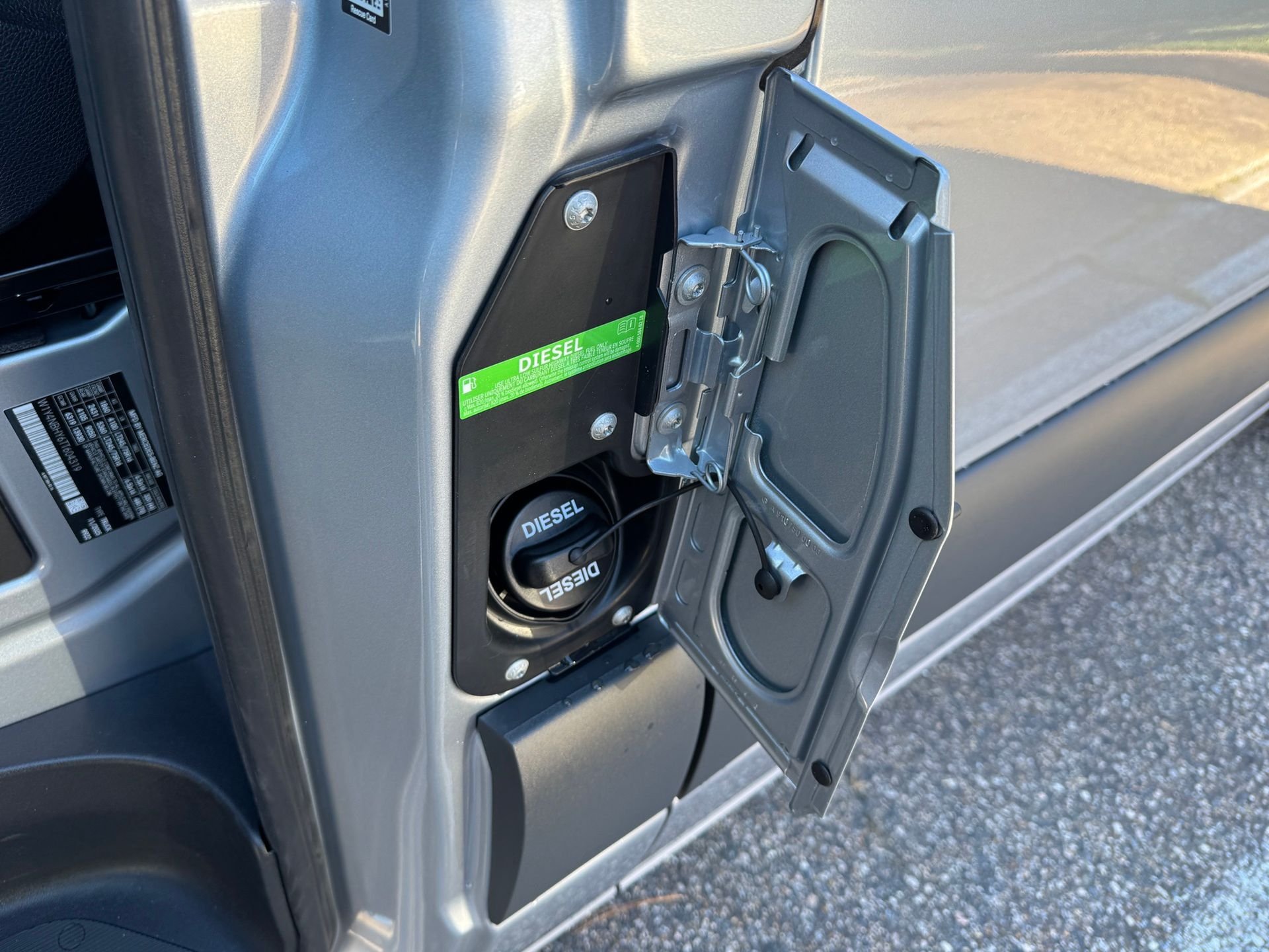 New 2026 High-tech silver metallic Mercedes-Benz Cargo 144 WB image 6