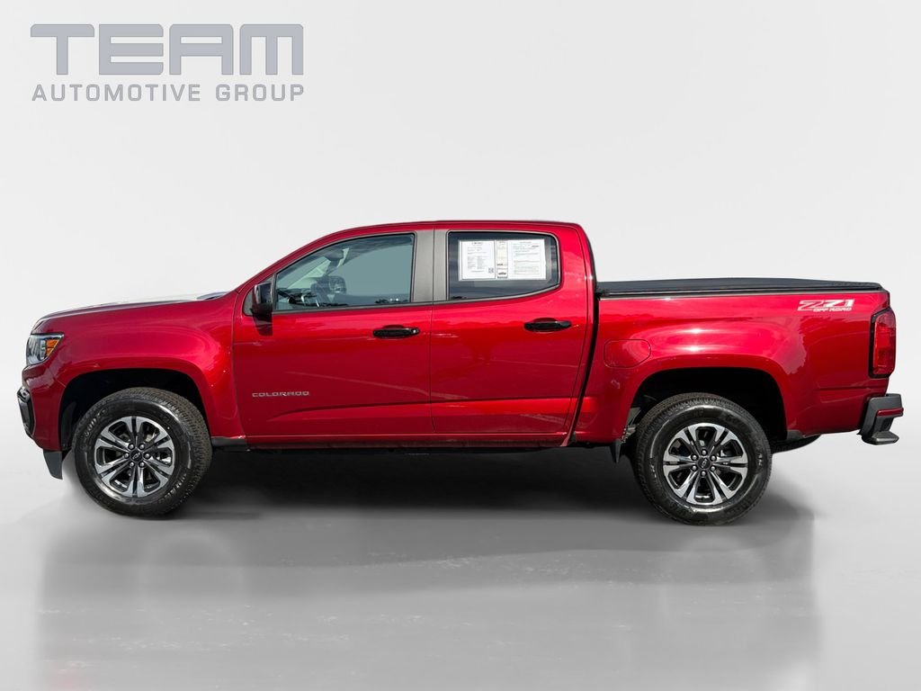 Used 2021 Red Chevrolet Z71 image 4