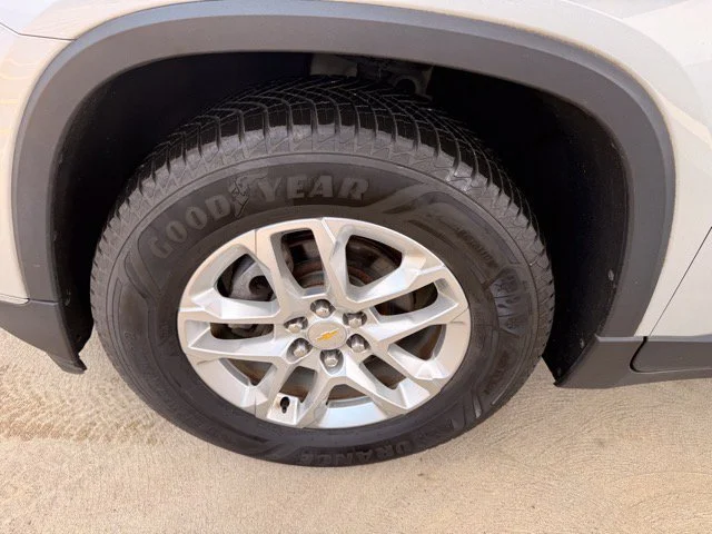 2020 Chevrolet Traverse 1LT - Photo 12
