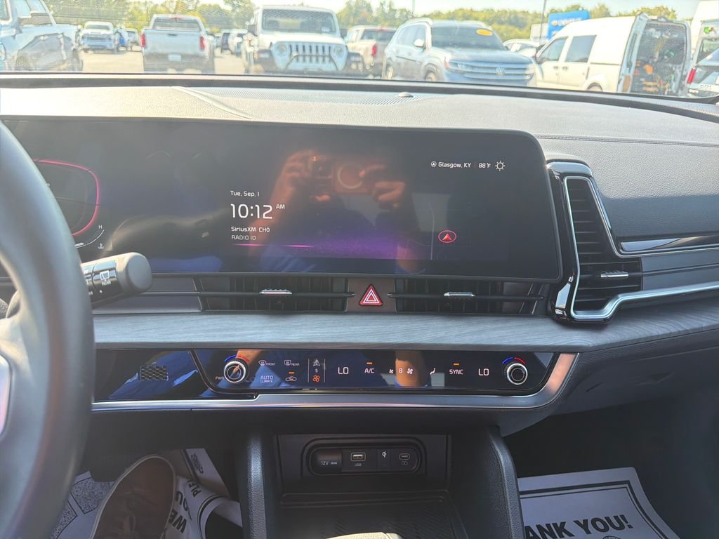 Used 2025 Red Kia X-Line image 20