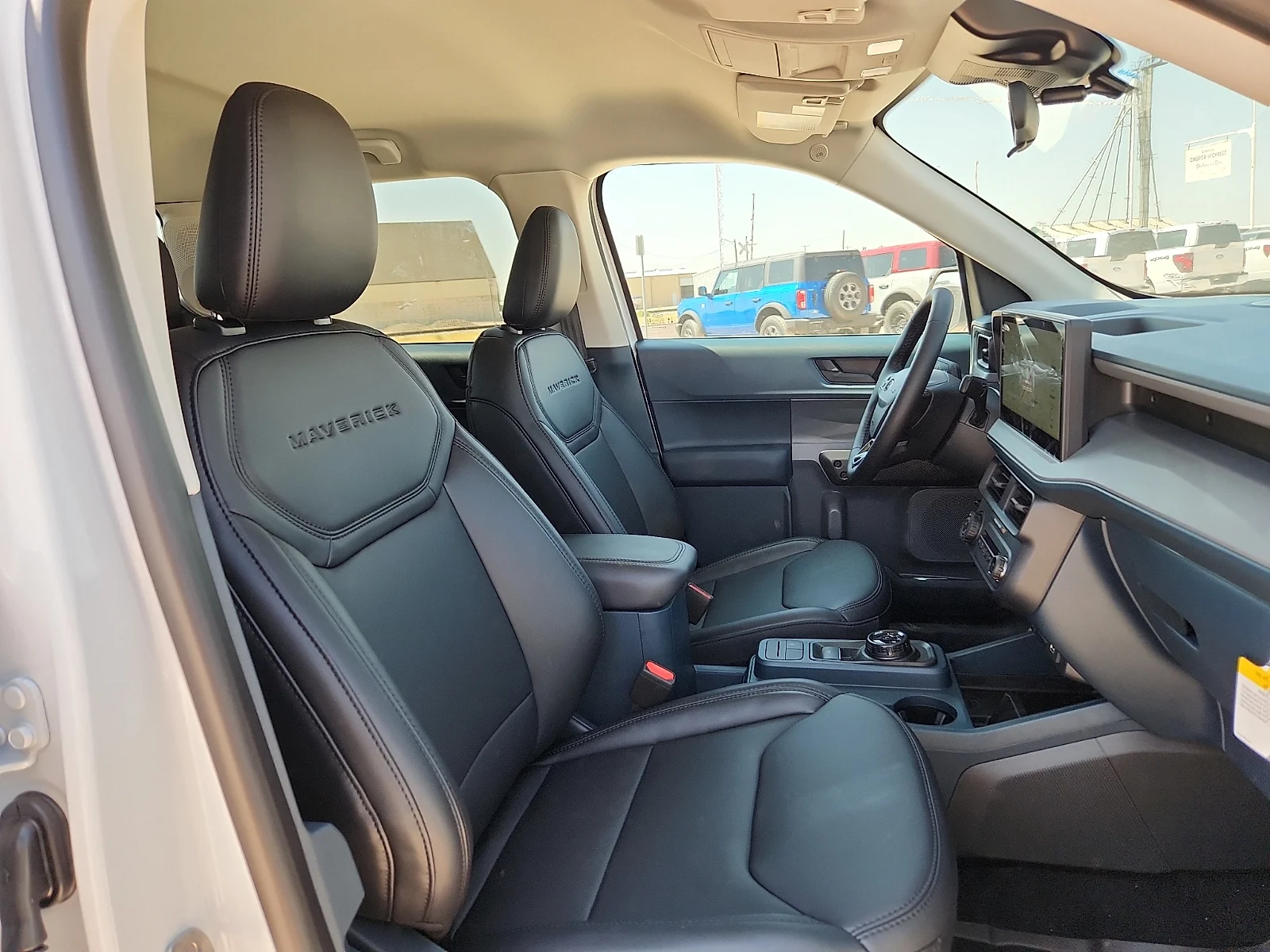 New 2026 Oxford White Ford Lariat image 20