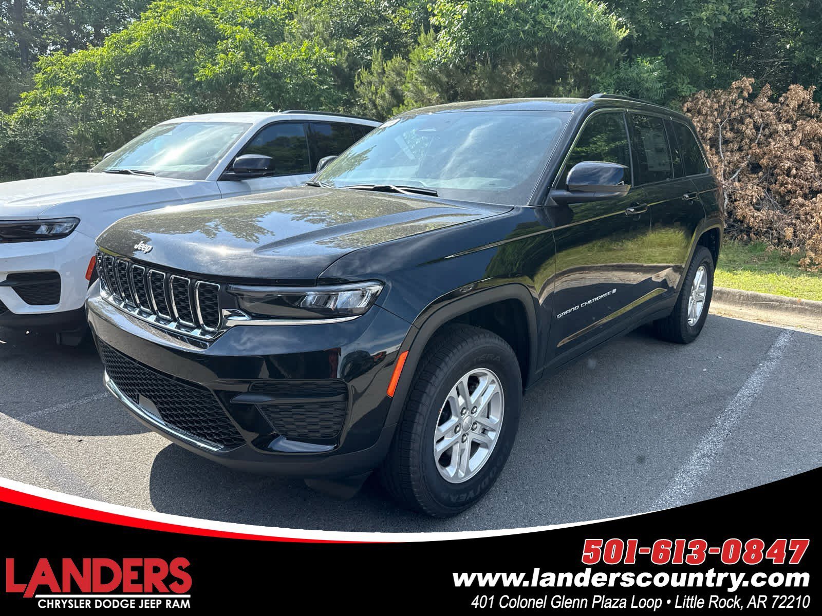 2025 Jeep Grand Cherokee Laredo's photo