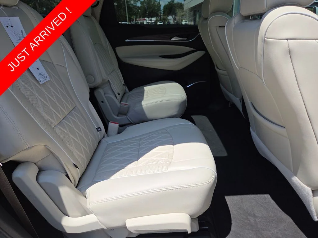 Used 2023 White Buick Avenir image 17