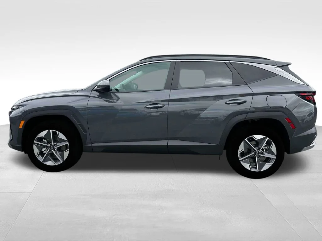 Used 2026 Gray Hyundai SEL image 3