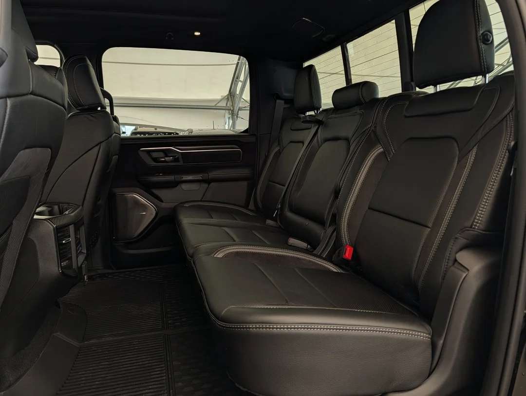New 2026 Black RAM RHO - - 4x4 - 3.0L I6 HO Twin Turbo - Harman Kardon Sound - Head-Up Display & More! image 33