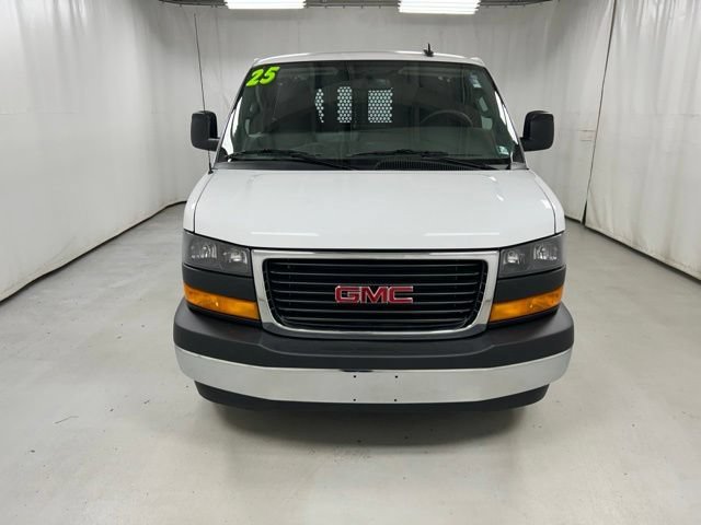 Used 2025 Summit White GMC Work Van image 3