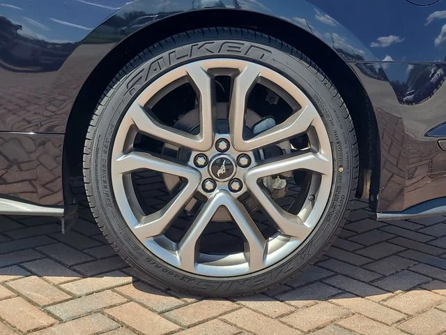Used 2022 Purple Ford EcoBoost Premium image 8
