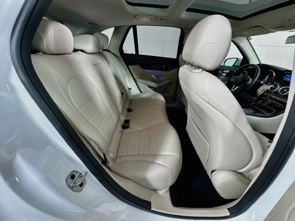 Used 2021 White Mercedes-Benz GLC 300 image 34
