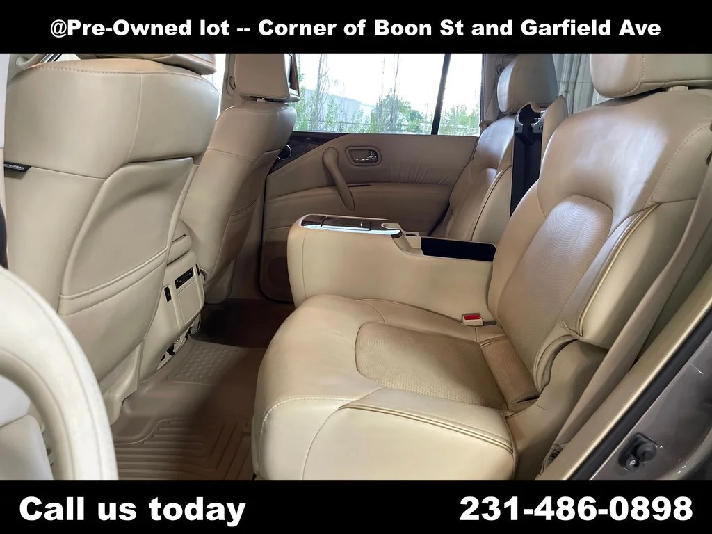 Used 2015 Gray INFINITI Base image 28