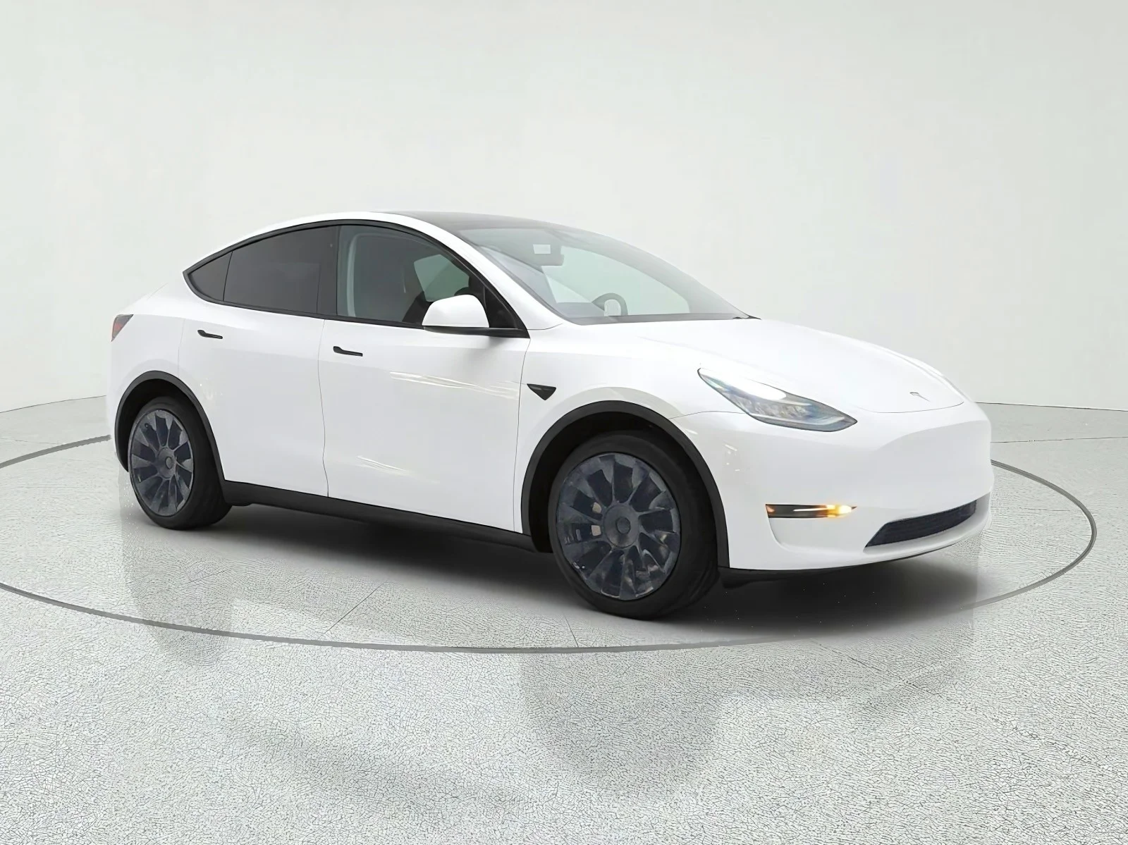 Used 2021 Pearl White Multi-Coat Tesla Long Range AWD image 3