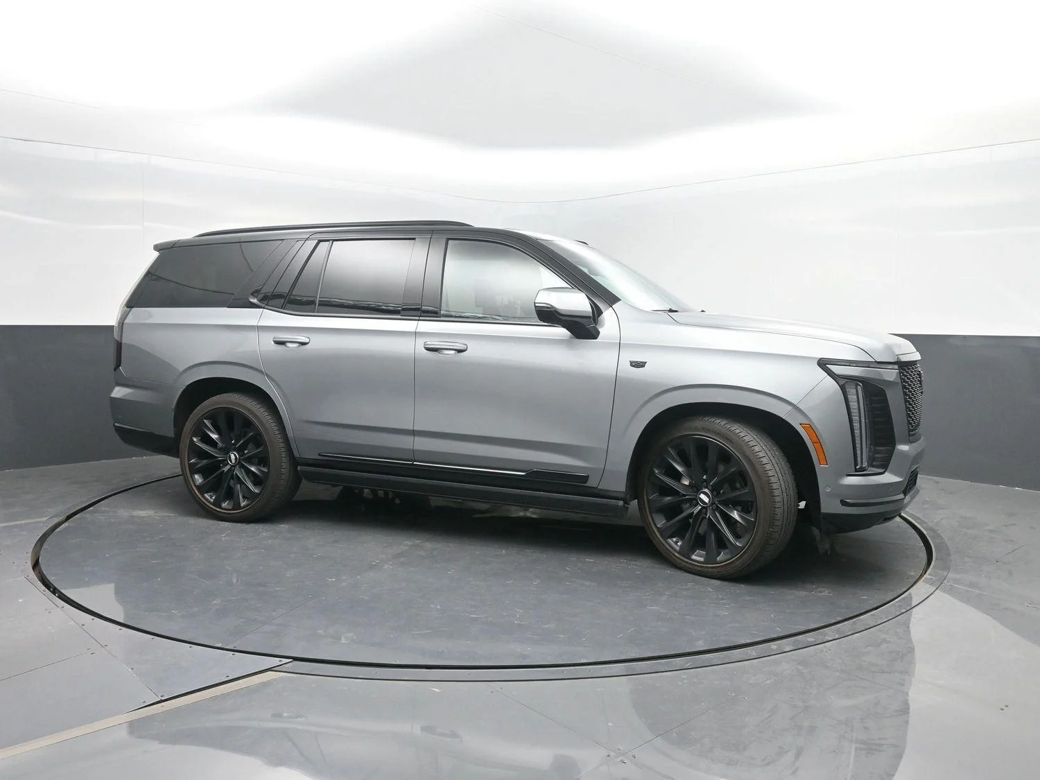 Used 2025 Argent Silver Metallic Cadillac 4WD Sport Platinum image 3