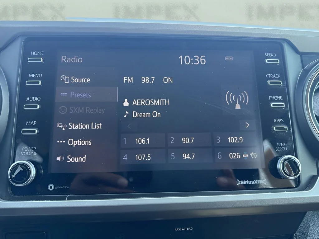 Used 2020 Gray Toyota SR5 image 17