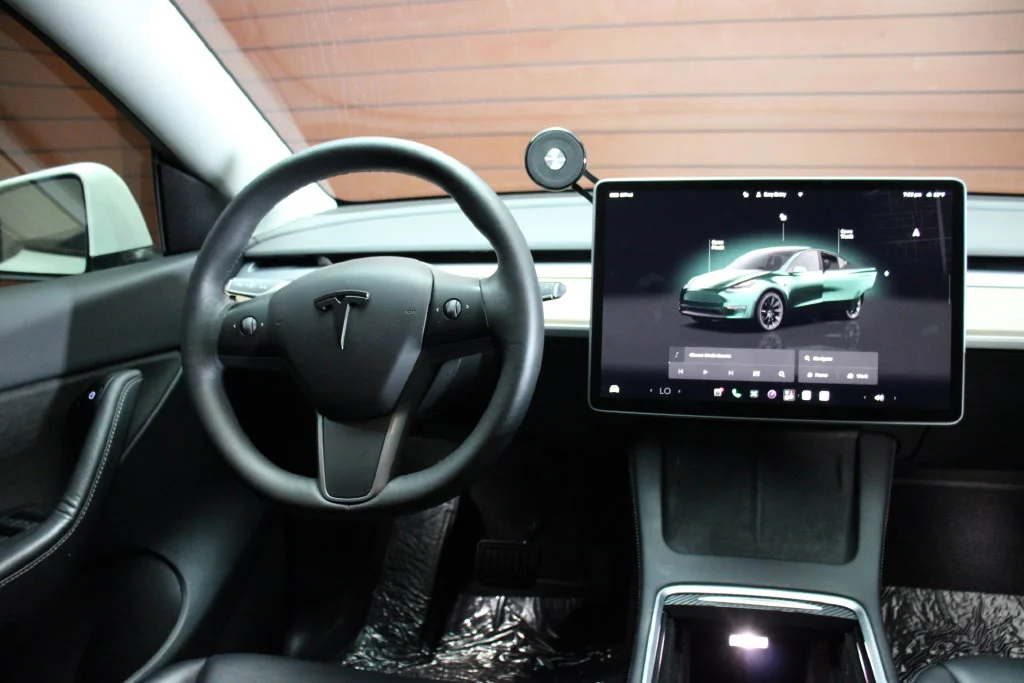Used 2022 Pearl White Multi-Coat Tesla Long Range image 12