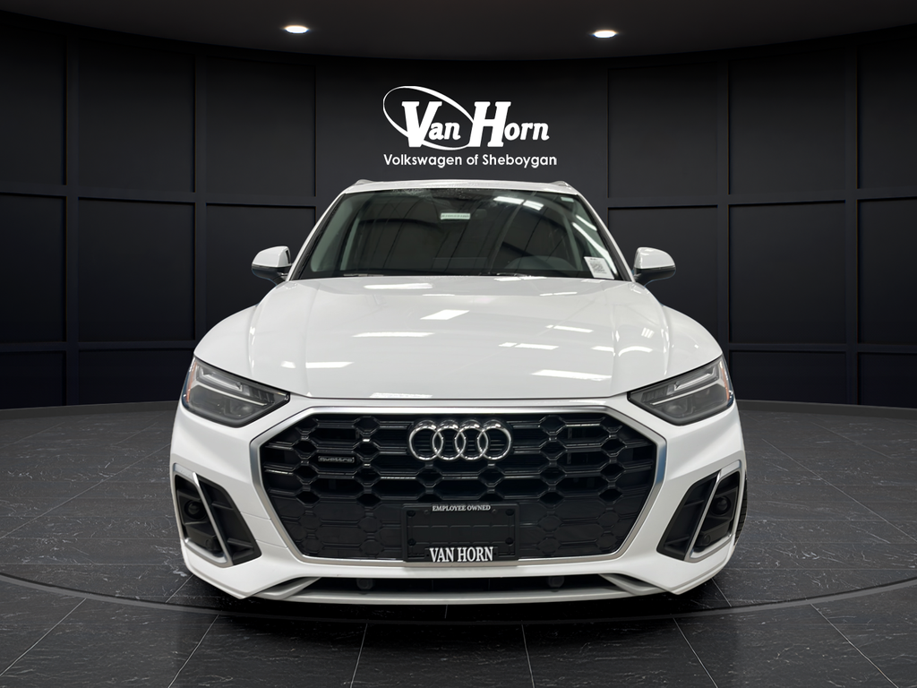 Used 2022 Ibis White Audi 55 Premium image 2