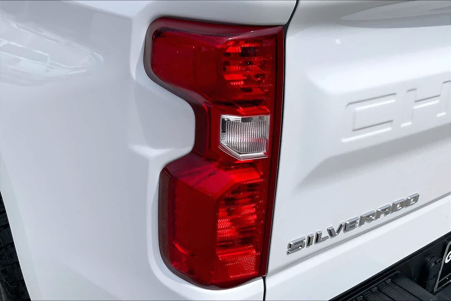 Certified Used 2025 Summit White Chevrolet Custom Trail Boss image 25