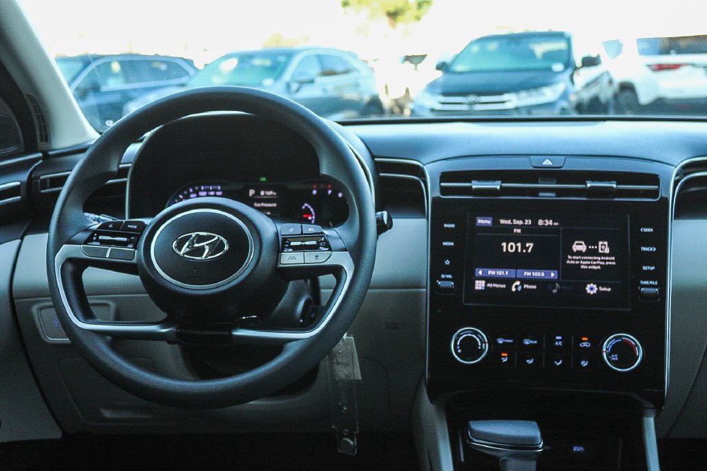 Certified Used 2024 Silver Hyundai SE image 14