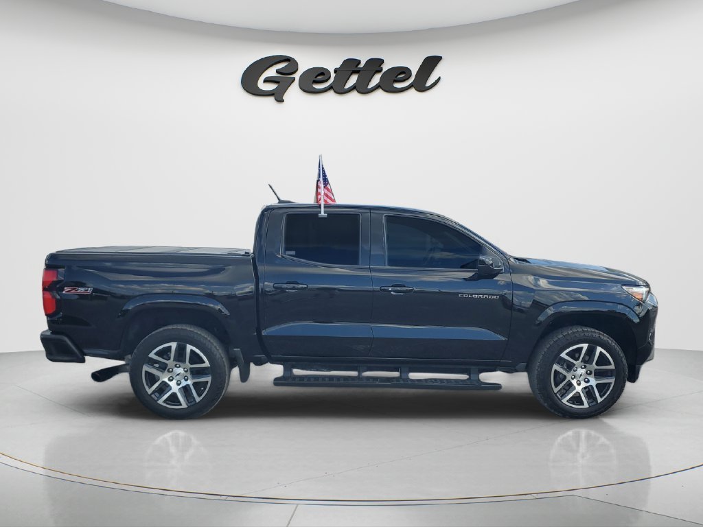 Used 2023 Black Chevrolet Z71 image 4