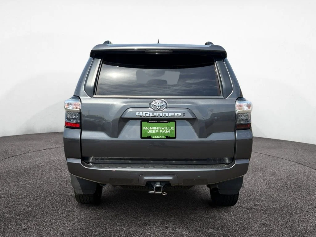 Used 2021 Gray Toyota SR5 image 4