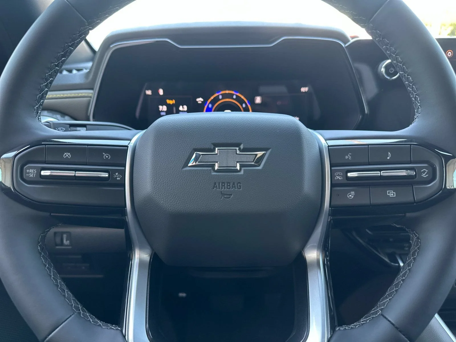 2026 Chevrolet Colorado ZR2 - Photo 23