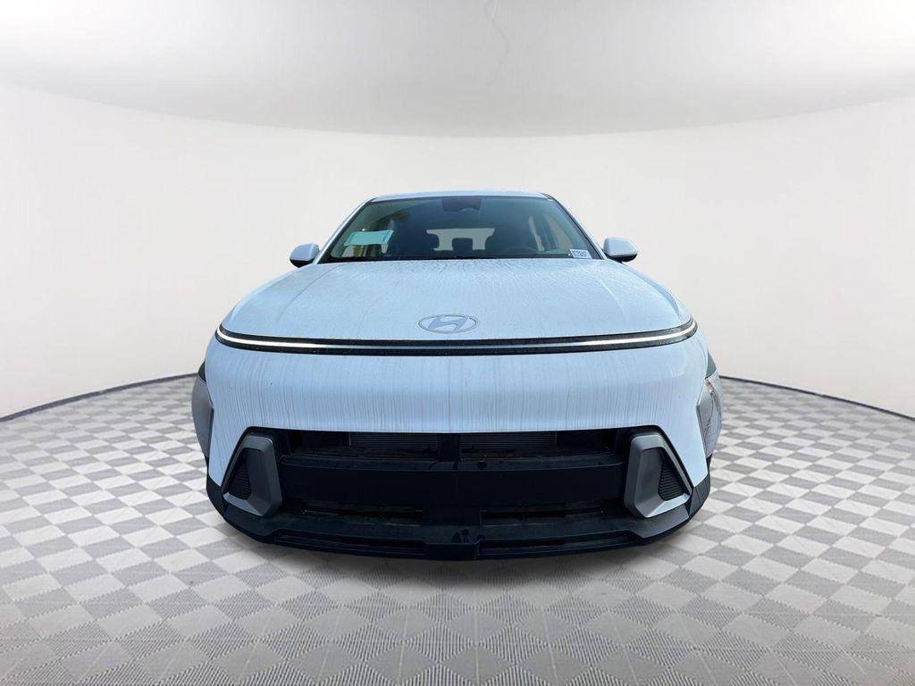 New 2026 White Hyundai SE FWD image 2