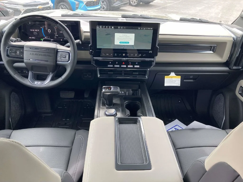 2026 GMC HUMMER EV 2X - Photo 13