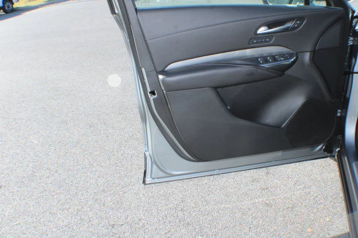 Used 2025 Argent Silver Metallic Cadillac Premium Luxury image 6