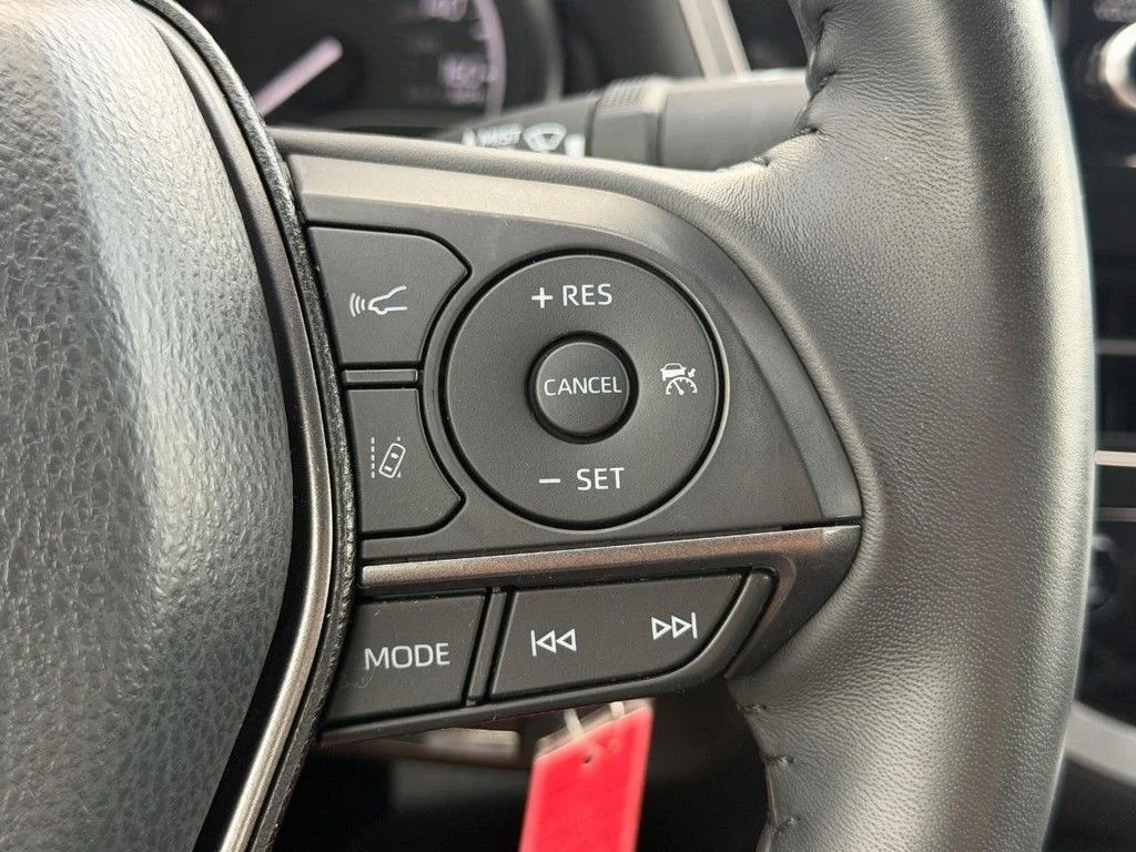 2024 Toyota Camry SE - Photo 20