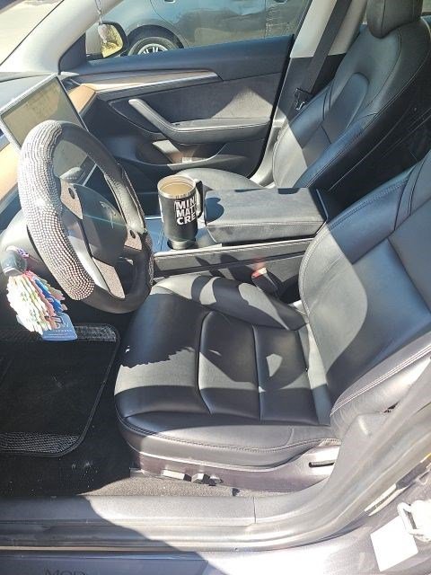 Used 2021 Midnight Silver Metallic Tesla Long Range image 13