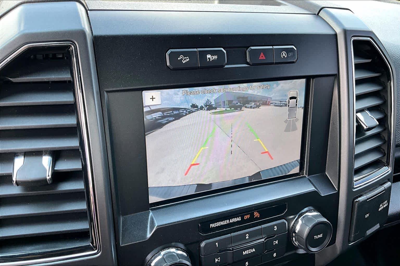 Used 2018 Magnetic Metallic Ford XLT image 24