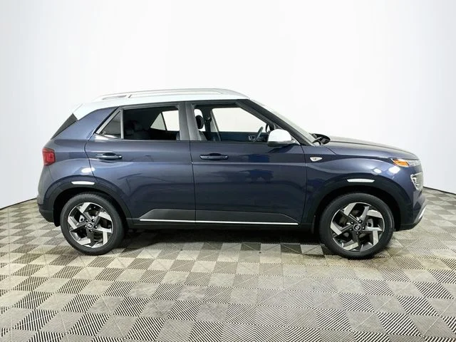 New 2026 White Hyundai SEL image 2