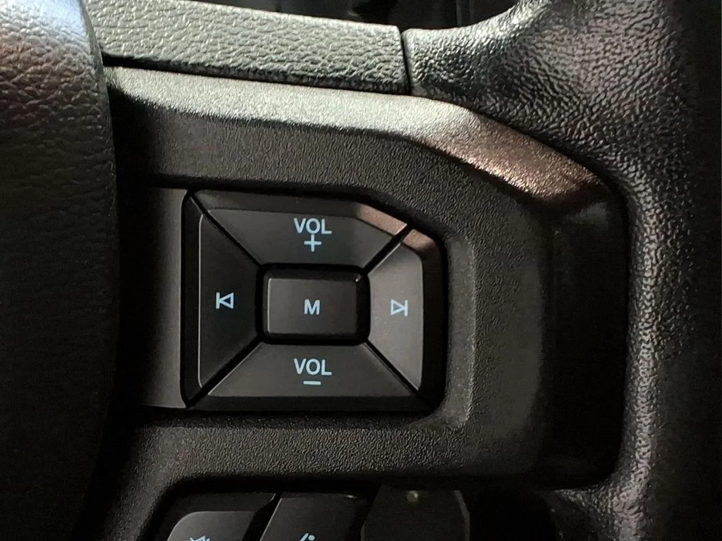 Used 2019 Red Ford XLT image 23