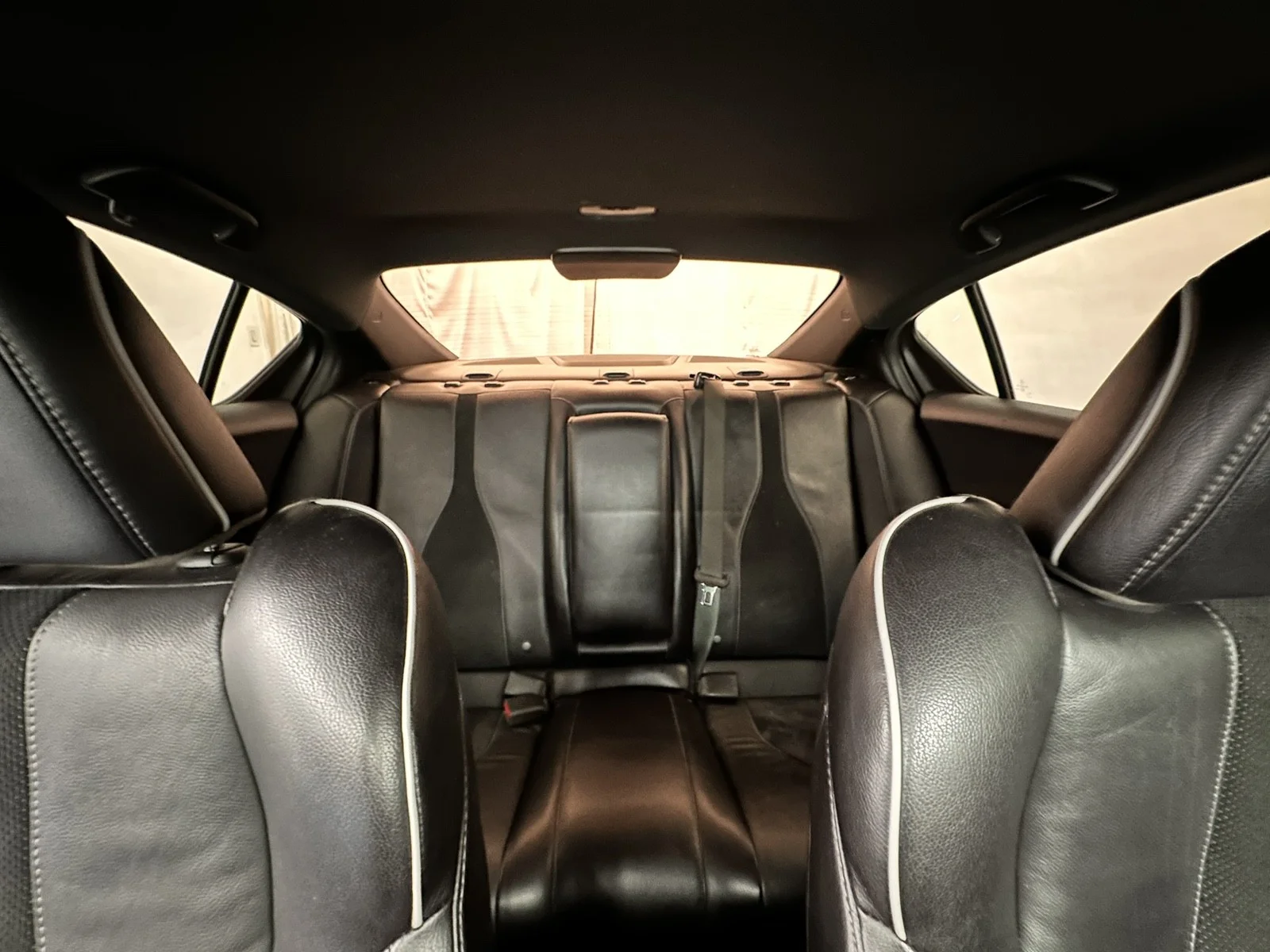 Used 2021 Apex Blue Pearl Acura w/Premium/A-SPEC Package image 16
