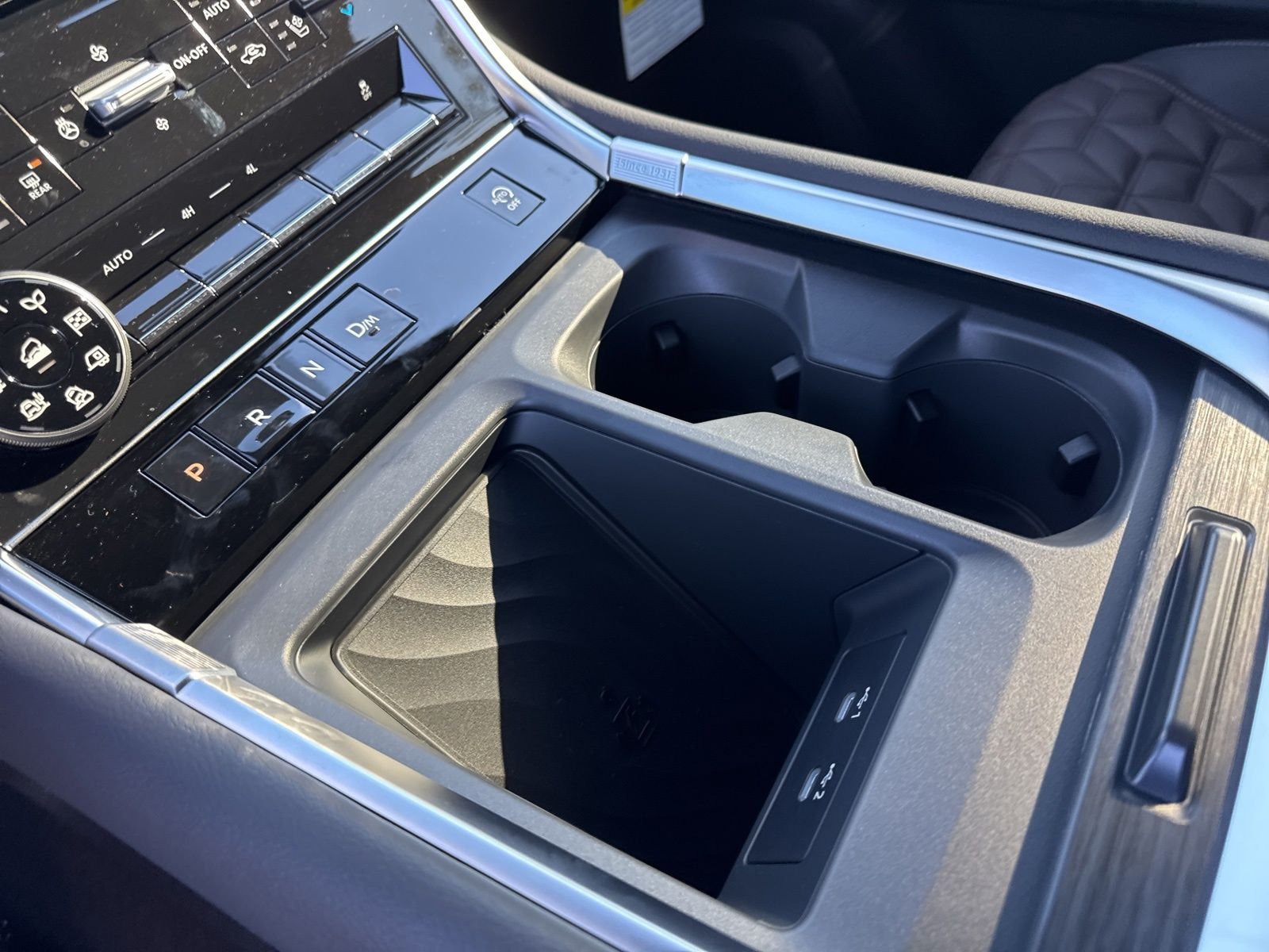 New 2026 Nissan Armada Platinum 4D Sport Utility