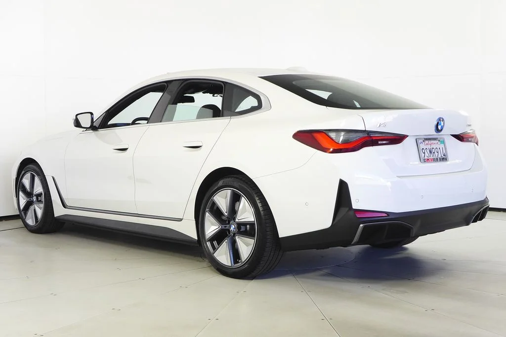 Used 2025 White BMW eDrive40 image 9