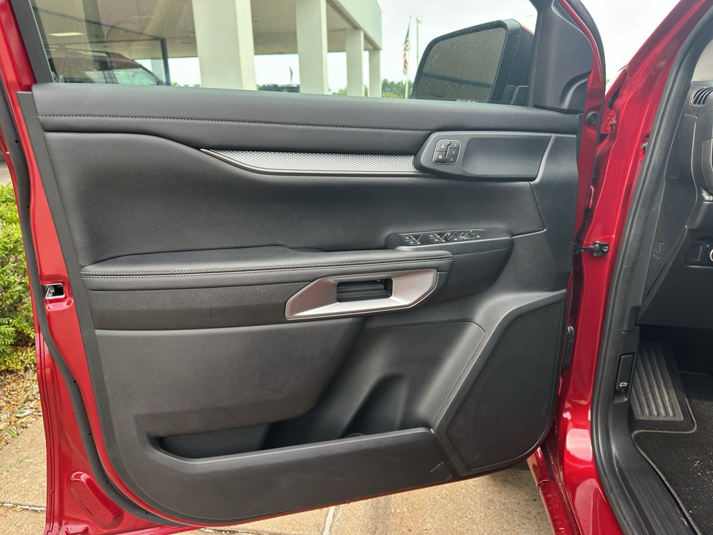 New 2026 Ruby Red Metallic Tinted Clearcoat Ford Lariat® image 15