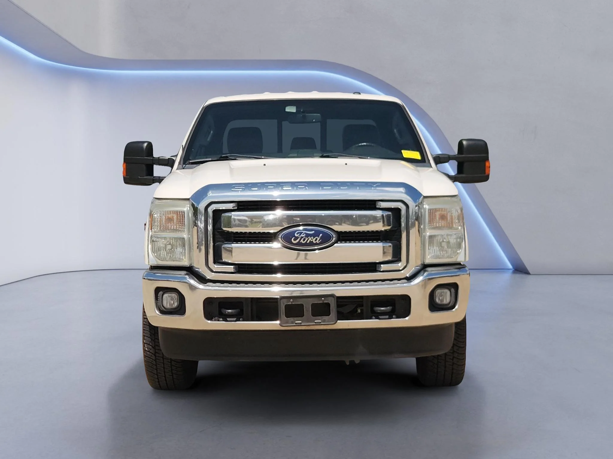Used 2015 White Platinum Metallic Tri-Coat Ford Lariat image 2
