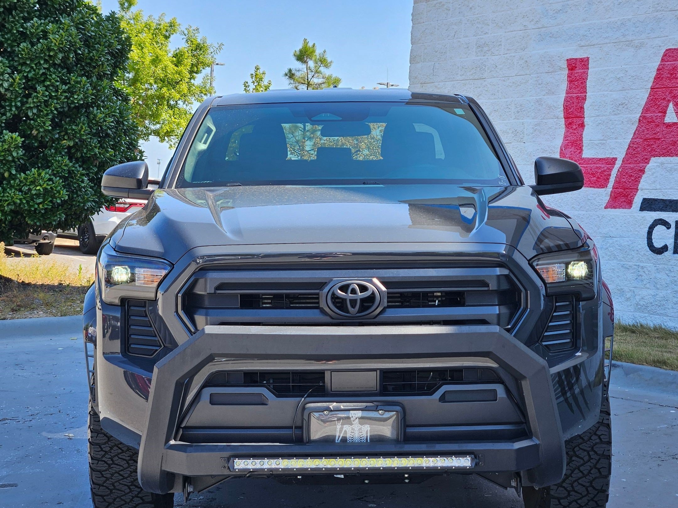 Used 2025 Toyota Tacoma SR with VIN 3TYLD5KN6ST020619 for sale in Little Rock