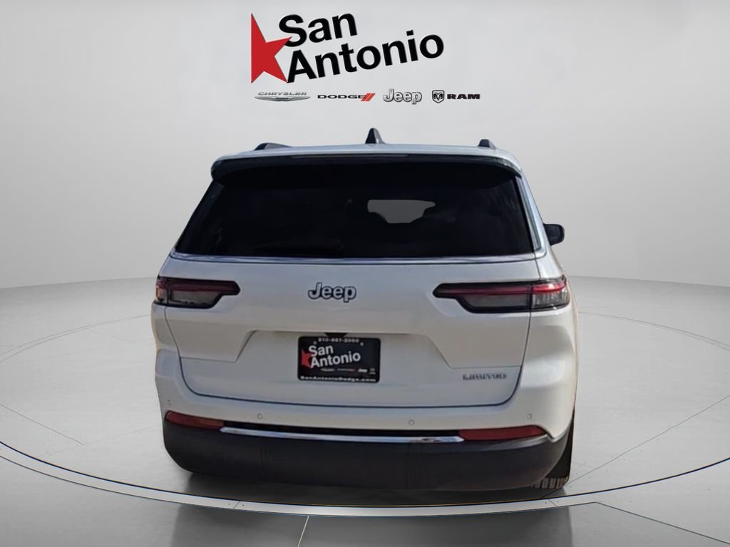 New 2025 Bright White Clear-Coat Exterior Paint Jeep Limited image 14