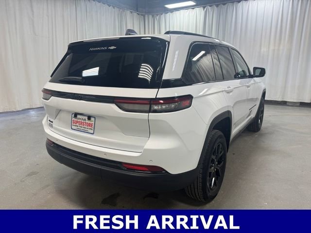 Used 2025 Bright White Jeep Altitude image 4